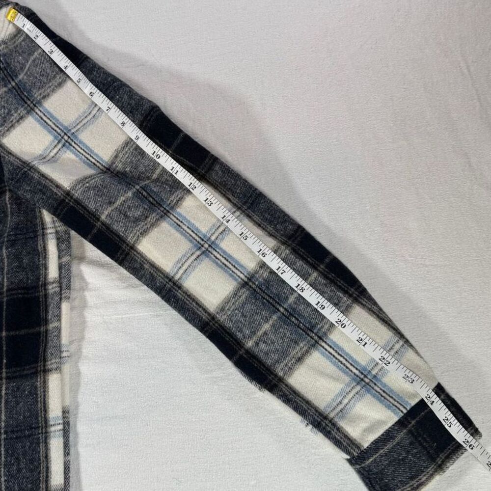 Distortion Navy Blue Plaid Heavy Flannel Button-Up Long Sleeve Shirt Size‎ M - Picture 5 of 7